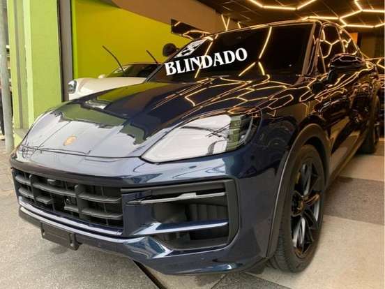 PORSCHE-CAYENNE-4.0 V8 GASOLINA GTS COUPÉ AWD TIPTRONIC S PORSCHE-CAYENNE-2025