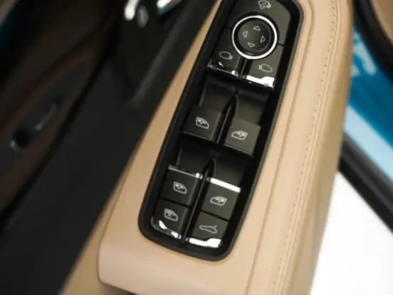 PORSCHE-MACAN-2.0 TURBO GASOLINA PDK PORSCHE-MACAN-2022