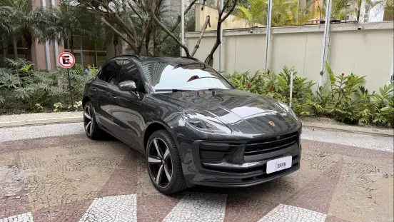 PORSCHE-MACAN-2025
