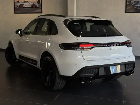 PORSCHE-MACAN-2024