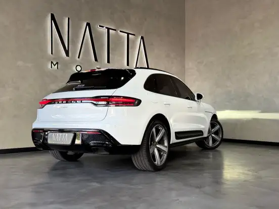 PORSCHE-MACAN-2024