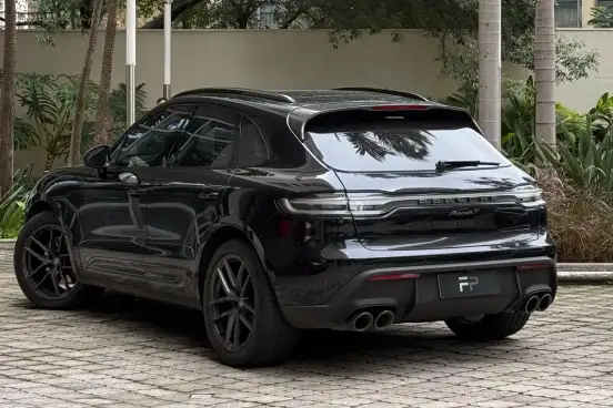 PORSCHE-MACAN-2022