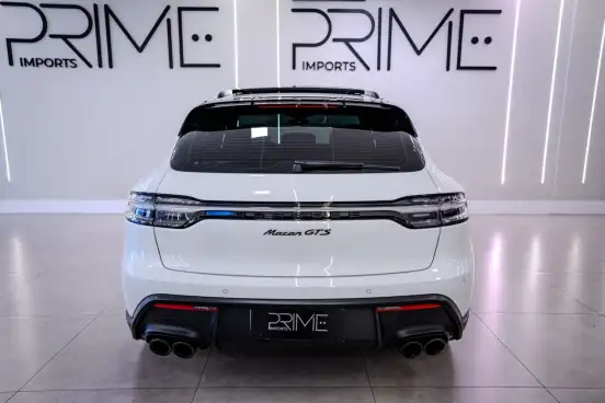 PORSCHE-MACAN-2023
