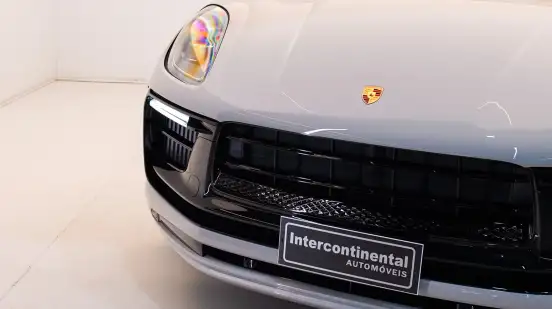PORSCHE-MACAN-2023