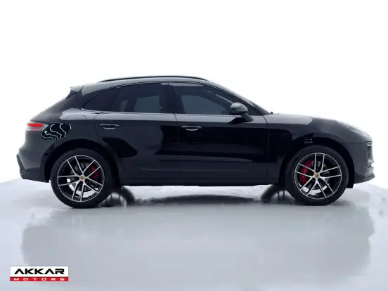 PORSCHE-MACAN-2024