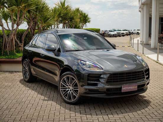 PORSCHE-MACAN-2020