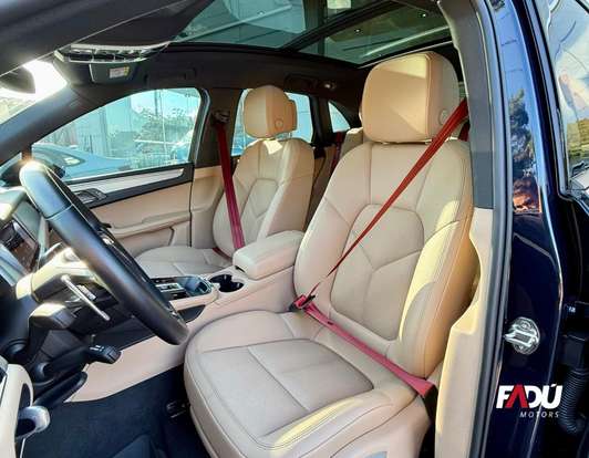PORSCHE-MACAN-2022