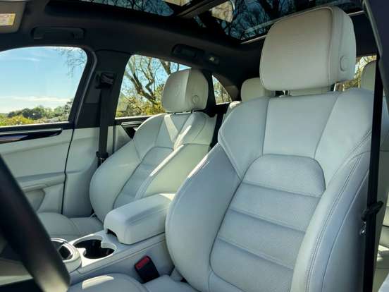 PORSCHE-MACAN-2.0 TURBO GASOLINA PDK PORSCHE-MACAN-2024