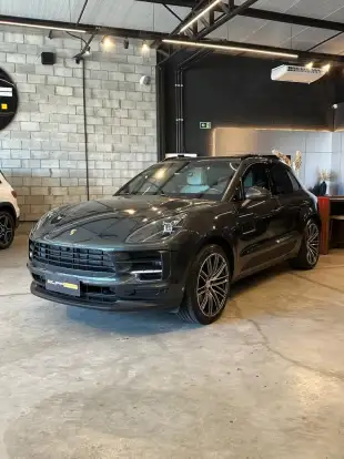 PORSCHE-MACAN-2019
