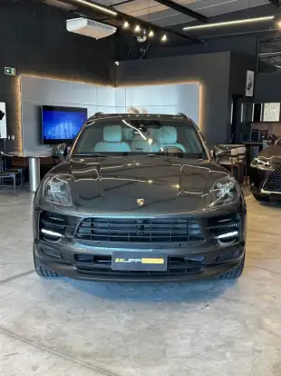 PORSCHE-MACAN-2019