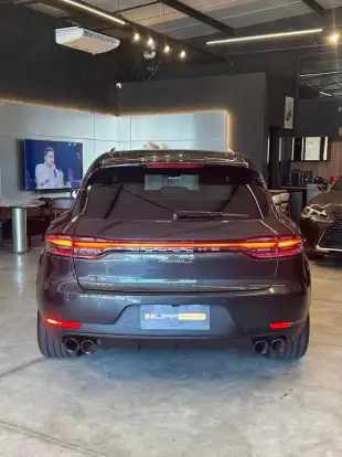 PORSCHE-MACAN-2019