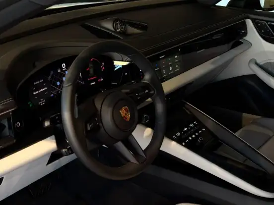 PORSCHE-MACAN-2026