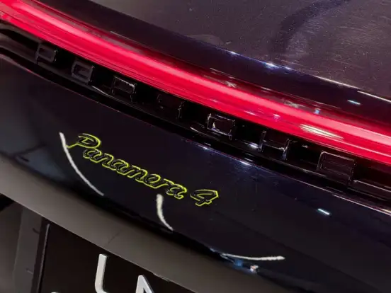 PORSCHE-PANAMERA-2.9 V6 E-HYBRID 4 PLATINUM EDITION PDK PORSCHE-PANAMERA-2022