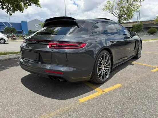 PORSCHE-PANAMERA-2020