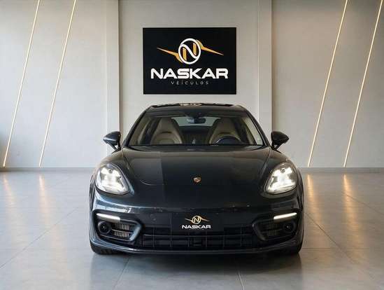PORSCHE-PANAMERA-2022