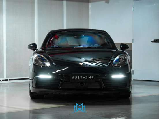 PORSCHE-718-2024