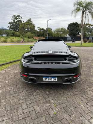 PORSCHE-911-2020