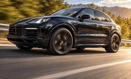 PORSCHE-CAYENNE-2022