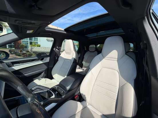 PORSCHE-CAYENNE-2024