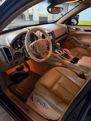 PORSCHE-CAYENNE-2013