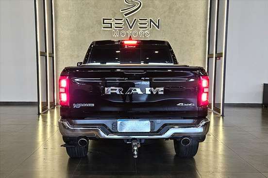 RAM-1500-3.0 HURRICANE 6 BITURBO GASOLINA LARAMIE CD 4X4 AUTOMÁTICO RAM-1500-2024