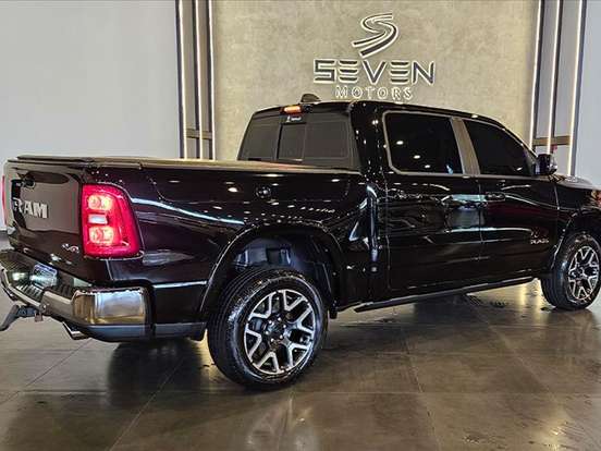 RAM-1500-3.0 HURRICANE 6 BITURBO GASOLINA LARAMIE CD 4X4 AUTOMÁTICO RAM-1500-2024