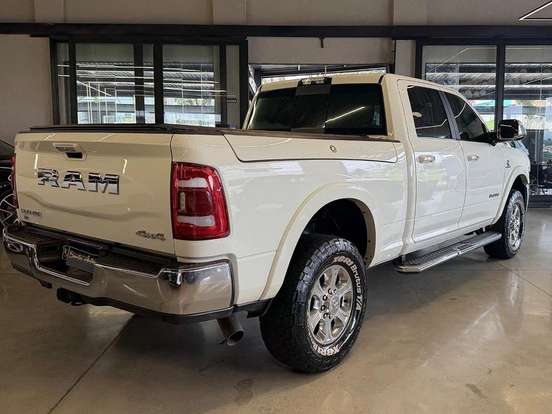 RAM-2500-6.7 I6 TURBO DIESEL LARAMIE CD 4X4 AUTOMÁTICO RAM-2500-2020