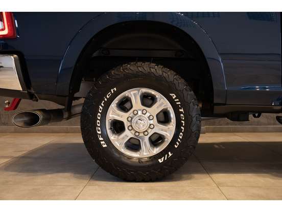RAM-2500-6.7 I6 TURBO DIESEL LARAMIE CD 4X4 AUTOMÁTICO RAM-2500-2020