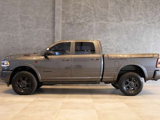 RAM-2500-6.7 I6 TURBO DIESEL NIGHT EDITION CD 4X4 AUTOMÁTICO RAM-2500-2022