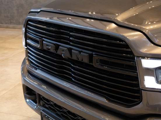 RAM-2500-6.7 I6 TURBO DIESEL NIGHT EDITION CD 4X4 AUTOMÁTICO RAM-2500-2022