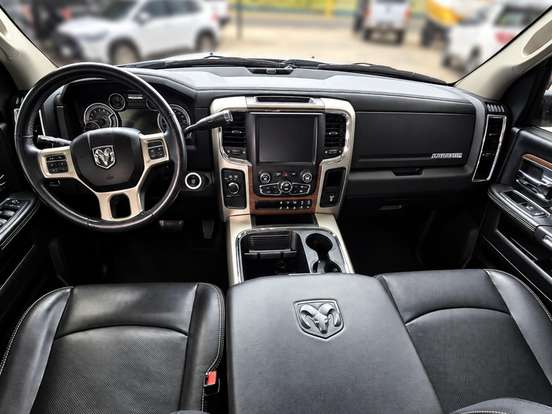 RAM-2500-6.7 LARAMIE 4X4 CD I6 TURBO DIESEL 4P AUTOMÁTICO RAM-2500-2016
