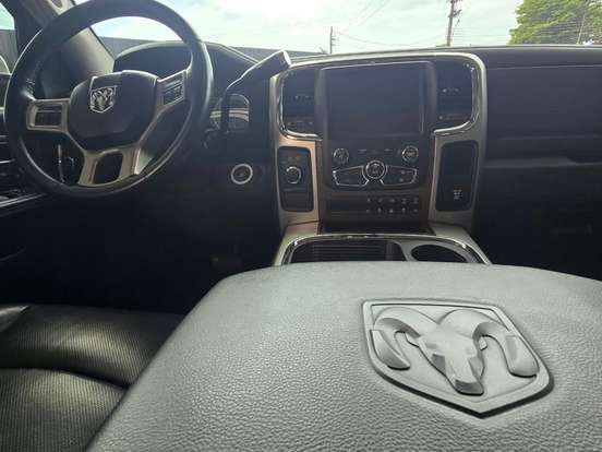 RAM-2500-6.7 LARAMIE 4X4 CD I6 TURBO DIESEL 4P AUTOMÁTICO RAM-2500-2016