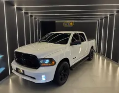 RAM CLASSIC 5.7 V8 GASOLINA LARAMIE NIGHT EDITION CD 4X4 AUTOMÁTICO RAM CLASSIC 5.7 V8 GASOLINA LARAMIE NIGHT EDITION CD 4X4 AUTOMÁTICO