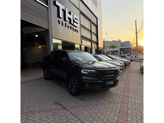 RAM RAMPAGE 2.0 TURBO DIESEL REBEL 4X4 AUTOMÁTICO