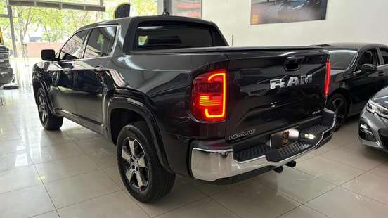 RAM-RAMPAGE-2.2 TURBO DIESEL LARAMIE 4X4 AUTOMÁTICO RAM-RAMPAGE-2025