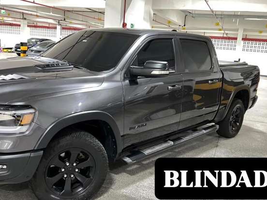RAM-1500-5.7 V8 GASOLINA REBEL CD 4X4 AUTOMÁTICO RAM-1500-2022