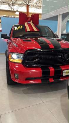 RAM-CLASSIC-5.7 V8 GASOLINA LARAMIE CD 4X4 AUTOMÁTICO RAM-CLASSIC-2022
