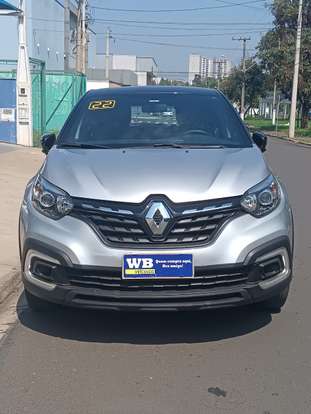 RENAULT-CAPTUR-2021