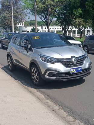 RENAULT-CAPTUR-2021