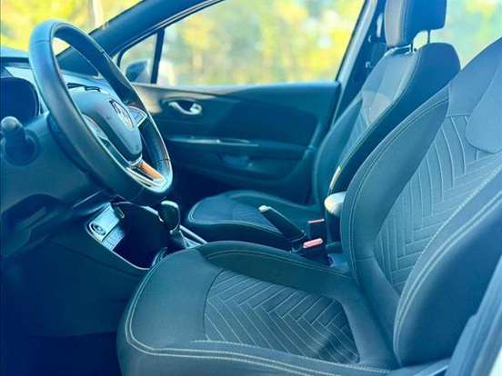 RENAULT-CAPTUR-1.6 16V SCE FLEX LIFE X-TRONIC RENAULT-CAPTUR-2021