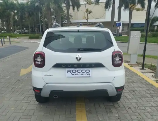 RENAULT-DUSTER-2020