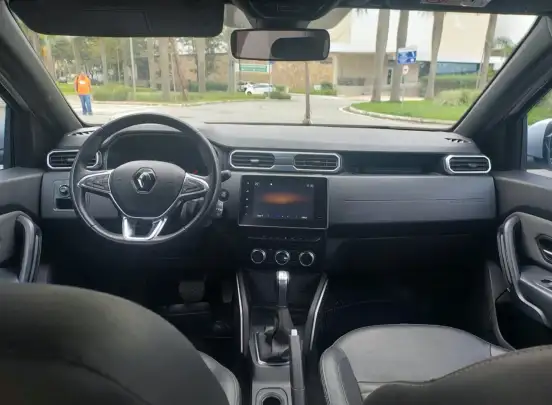 RENAULT-DUSTER-2020