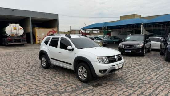 RENAULT-DUSTER-2016