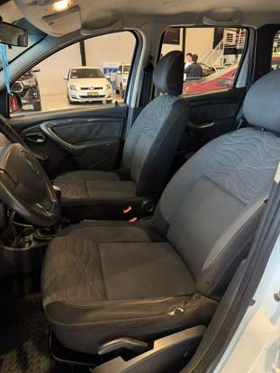 RENAULT-DUSTER-1.6 DYNAMIQUE 4X2 16V FLEX 4P MANUAL RENAULT-DUSTER-2014