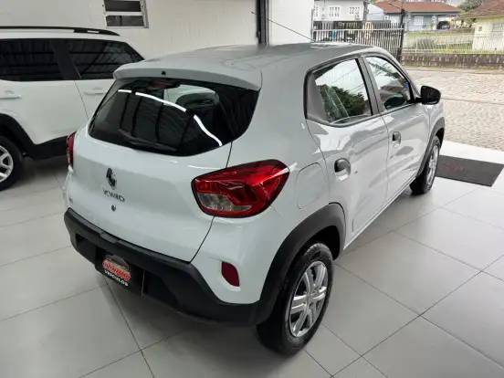 RENAULT-KWID-1.0 12V SCE FLEX ZEN MANUAL RENAULT-KWID-2023
