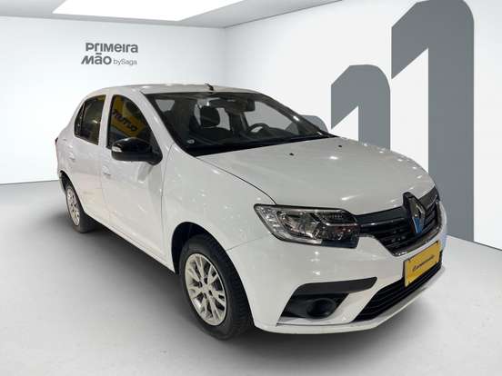 RENAULT-LOGAN-2024