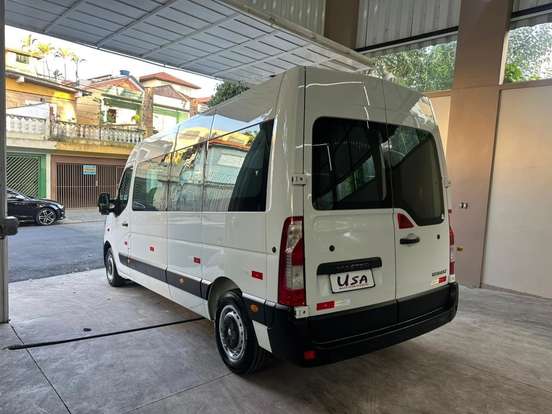 RENAULT-MASTER-2.3 DCI DIESEL MINIBUS EXECUTIVE 16L L3H2 3P MANUAL RENAULT-MASTER-2023