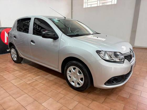 RENAULT SANDERO 1.0 AUTHENTIQUE 16V FLEX 4P MANUAL