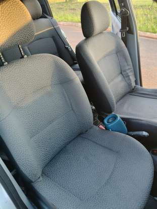 RENAULT-CLIO-2009