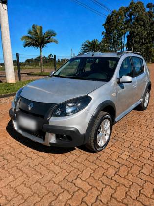 RENAULT SANDERO 1.6 STEPWAY 16V FLEX 4P MANUAL